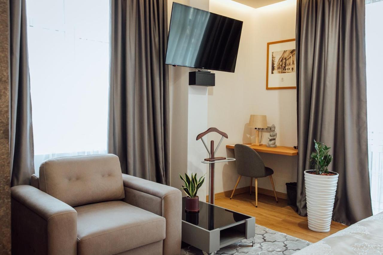 Alice Place Hotel Одеса Екстер'єр фото